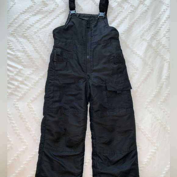London Fog- YOUTH ski‎ bib overalls sz Med 5/6 - Picture 1 of 9